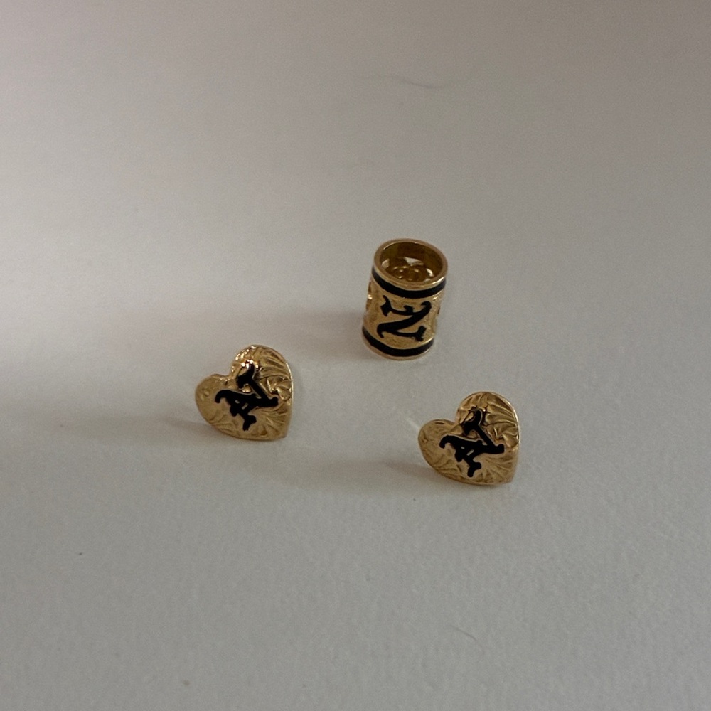 14karat Gold Hawaiian Heirloom Earrings and Pendant initialed with N